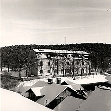 Lasarettet på Orionkullen från 1777. Byggnaden även bland annat varit flickskola. Foto från 1963.