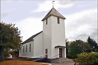 Den gamla kyrkan i Rørvik.