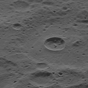 MESSENGER NAC image with Hun Kal at center