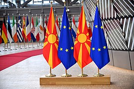 Flags of the European Union and North Macedonia.jpg