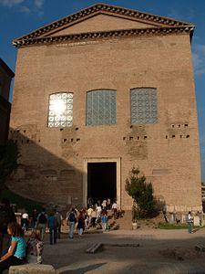 Curia Iulia.