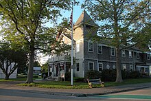 Mattapoisett Town Hall.JPG