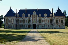 La façade de l'ancienne abbaye de nos jours.