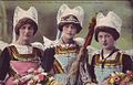 Pont-Aven : le pardon des Fleurs d'Ajonc, la reine et ses demoiselles d'honneur (avant 1914) 2
