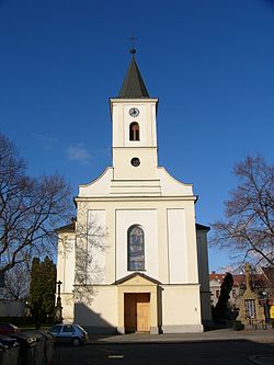 Kostel Panny Marie Pomocnice křesťanů na Jiráskově ulici