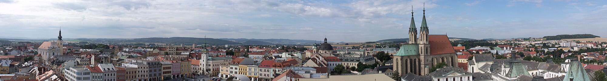 Panoramatická fotografia mesta Kroměříž z veže Arcibiskupského paláca