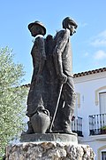 La Nava, Huelva - escultura La Nava a sus hortelanos 2.jpg