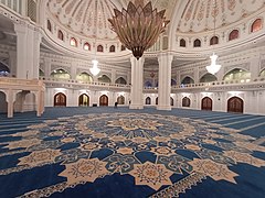 Muslim pride mosque Shali Chechnya 09.jpg