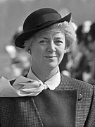 Vigdís Finnbogadóttir (94 años) 1980-1996 Sin cargo público actual