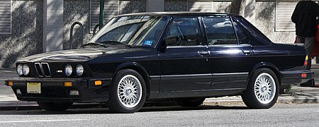 Nordamerikanischer BMW M5 (1986)
