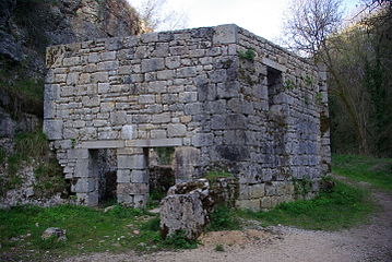 Gospodarsko poslopje pri moulin du Saut