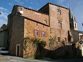 Houses in Pousthomy