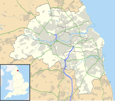 Mapa konturowa Tyne and Wear, blisko centrum na prawo u góry znajduje się punkt z opisem „Jarrow”