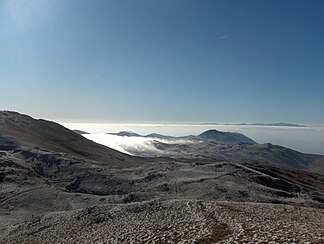 Blick vom Aufstieg zur Pllaja e Pusit nach Süden zum Berg Gramoz