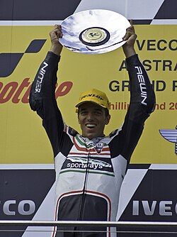 Alex de Angelis voitettuaan vuoden 2010 Australian GP:n