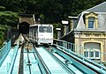 Kabelbana i byen Le Havre i Nord-Frankrike er ein viktig lekk i den offentlege kollektivtransporten ved å binde saman to bydelar.