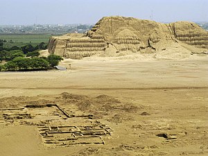 Huaca del Sol, dentro del complejo de huacas del Sol y de la Luna