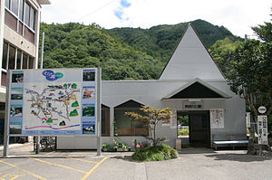 第二代的阿波川口站舍，攝於2008年