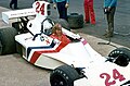 Hunt in seinem 308B, Silverstone, 1975