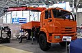 KAMAZ-43118 z dvigalom Palfinger