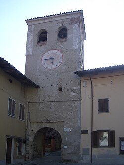 Gate at the medieval Ricetto