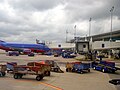 Boeing 737-500 N521SW in old livery