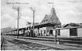 Bahnhof Wetter mit Personenzug