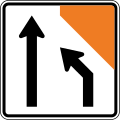 (TW-7) Lane management (two lanes, right lane merges)