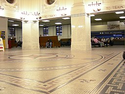 English: King Street Station, interior