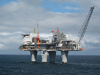 Oil platform