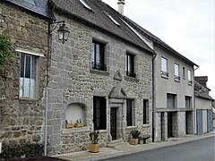 Bellegarde-en-Marche maison Allègre rue Basse 2.jpg