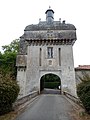 La tour impériale du château de Mornay.