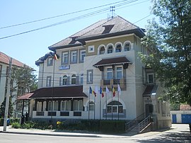 Lupeni city hall