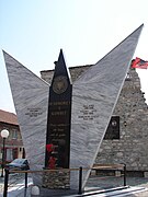 UÇK monument in Đakovica.jpg