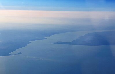 Vue aérienne de l'estuaire.