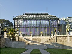 Serre des cactées (1834-1836), restaurado en 2010.en el Jardin des Plantes en Paris, uno de los invernaderos más antiguos del mundo, obra de Charles Rohault de Fleury (1777-1846).