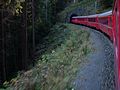 Southbound train between Thusis and Tiefencastel Südwärts fahrender Zug zwischen Thusis und Tiefencastel