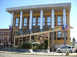 Courrières - Town hall.JPG