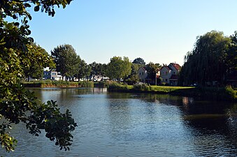 De wijk Kerkenbos (links) en de buurt Holtgesbroek (rechts)