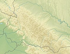 Mapa konturowa Beskidów Wschodnich, na dole nieco na prawo znajduje się czarny trójkącik z opisem „Szpyci”