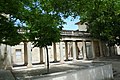 Colonnade du château du seigneur de Lavergne (XVIIIe s).