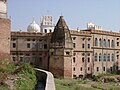 The rear side of the gurdwara features an old Hindu temple.