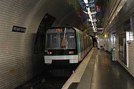 Rame Métro Station Pré St Gervais Paris 6.jpg