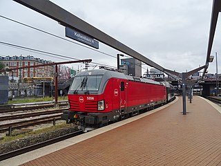 DSB EB 3208 at Copenhagen Central Station.