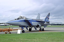 Prototipo de MiG-31B en el MAKS de 1995