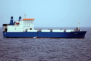 MV Faina as observed from the guided-missile cruiser the یواس‌اس Vella Gulf