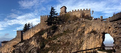 San Marino - Cloudy sunset.jpg