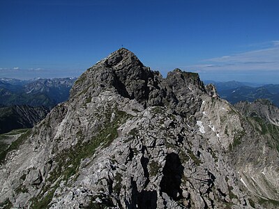 rocky summit of mountain Westlicher Wengenkopf and Nebelhorn