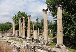 Aphrodisias - Portico of Tiberius 05.jpg