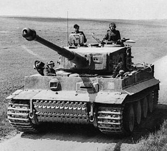 «Тигр» в северной Франции, март 1944